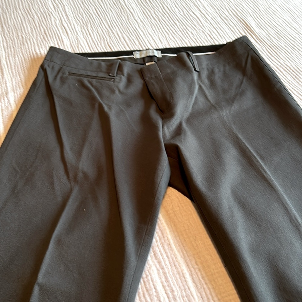 Gap Charcoal (dark) gray size 12L Dress pant.  Straight leg mid rise.